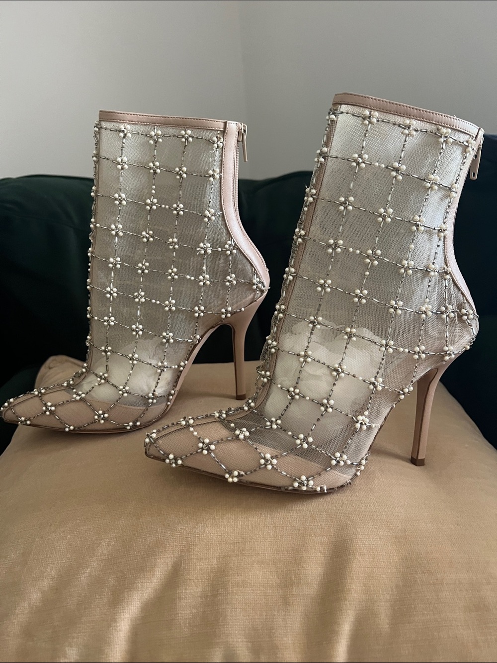 NIB Oscar de la Renta Pearlette Embroidered Booties - Size 37.5 - Picture 6 of 14